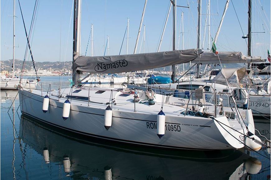 Immagine di Namaste - Comet 41S | Race cruise sailing yacht | Vacanza a vela charter | Liguria 
