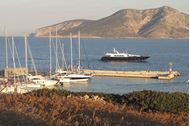 Immagine di Cicladi o Dodecanneso | Cyclades 50 | Vacanza in barca a vela