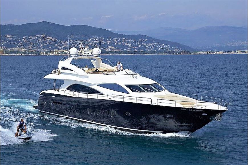 Immagine di Live the Moment | Luxury motor yacht | crociera in yacht | Mediterraneo