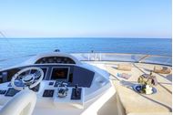 Immagine di Live the Moment | Luxury motor yacht | crociera in yacht | Mediterraneo