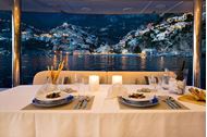 Immagine di 2027 | Ombre Blu 3 | Luxury catamaran | crociera in catamarano | Italia Meditteraneo