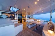 Immagine di 2027 | Ombre Blu 3 | Luxury catamaran | crociera in catamarano | Italia Meditteraneo