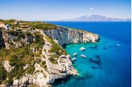 Immagine di Grecia - Isole Ioniche | Crociera in flottiglia a vela e catamarano | 7 giorni agosto