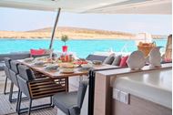 Immagine di Alma | Luxury catamaran | crociera in catamarano | mediterraneo