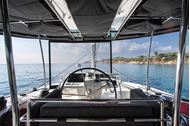 Immagine di Moya | Luxury catamaran | crociera in catamarano | mediterraneo