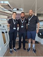 Immagine di Moya | Luxury catamaran | crociera in catamarano | mediterraneo