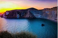 Immagine di 2026 | A Ponza con la lenza! | Crociera e Pesca d'altura in catamarano | settembre