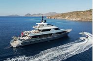 Immagine di 2027 | Illusion II | Motor Yacht | Crociera Luxury | Grecia - Mediterraneo