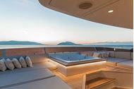 Immagine di 2027 | Illusion II | Motor Yacht | Crociera Luxury | Grecia - Mediterraneo
