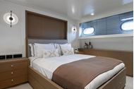 Immagine di 2027 | Illusion II | Motor Yacht | Crociera Luxury | Grecia - Mediterraneo