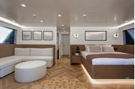 Immagine di 2027 | Illusion II | Motor Yacht | Crociera Luxury | Grecia - Mediterraneo