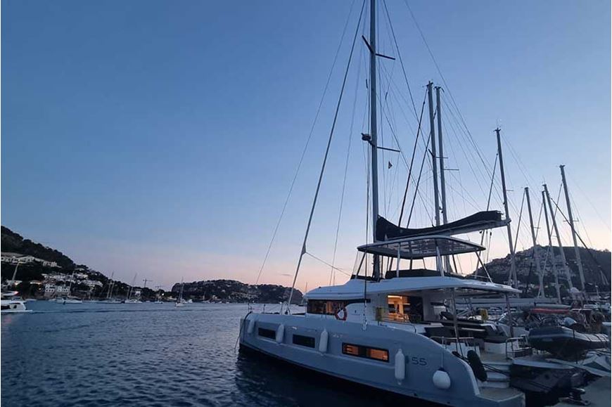Immagine di Lagoon 55 | Luxury sailing yacht | crociera in catamarano | Caraibi | St. Vincent e Grenadine