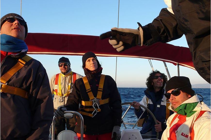 Immagine di Mondovela | Scuola di Mare | Avviamento | Corso I livello 