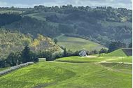 Immagine di 2025 | Toscana | Mondovela e NetLeg Community Retreat | Hike, bike food and wine