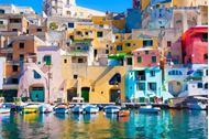 Immagine di  2026 | Da Napoli | Isole Flegree, costiera amalfitana o Isole Pontine | catamarano skipper e hostess | 7 giorni | Settembre