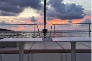Immagine di  2026 | Da Napoli | Isole Flegree, costiera amalfitana o Isole Pontine | catamarano skipper e hostess | 7 giorni | Settembre