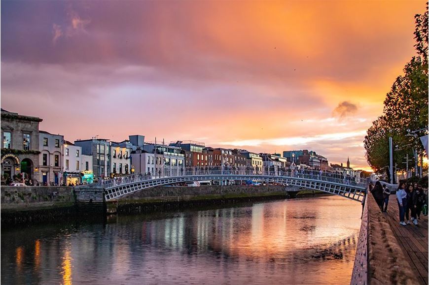 Immagine di Irlanda | Luglio | Viaggio Studio a Dublino con Mondovela | 14 giorni