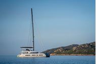 Immagine di La Désirade | Lagoon Seventy7 | Luxury catamaran | crociera in catamarano | Corsica