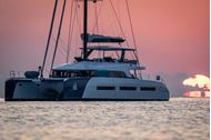 Immagine di La Désirade | Lagoon Seventy7 | Luxury catamaran | crociera in catamarano | Corsica