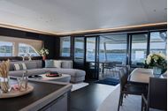 Immagine di La Désirade | Lagoon Seventy7 | Luxury catamaran | crociera in catamarano | Corsica