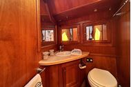 Immagine di Khiva - Starkel 56 | Luxury sailing yacht | Vacanze a vela | Sardegna