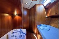 Immagine di Khiva - Starkel 56 | Luxury sailing yacht | Vacanze a vela | Sardegna