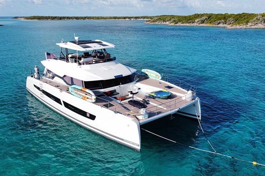 Immagine di Princess Mila | Luxury Motor Yacht | Crociera in yacht | Bahamas