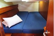 Immagine di 2026 | Ponte 2 Giugno | Liguria - Cinque Terre | Cabin charter | crociera in Barca a Vela|