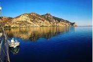 Immagine di 2027 | Isole Eolie | Cabin Cruise in Caicco | Italia | Sicilia