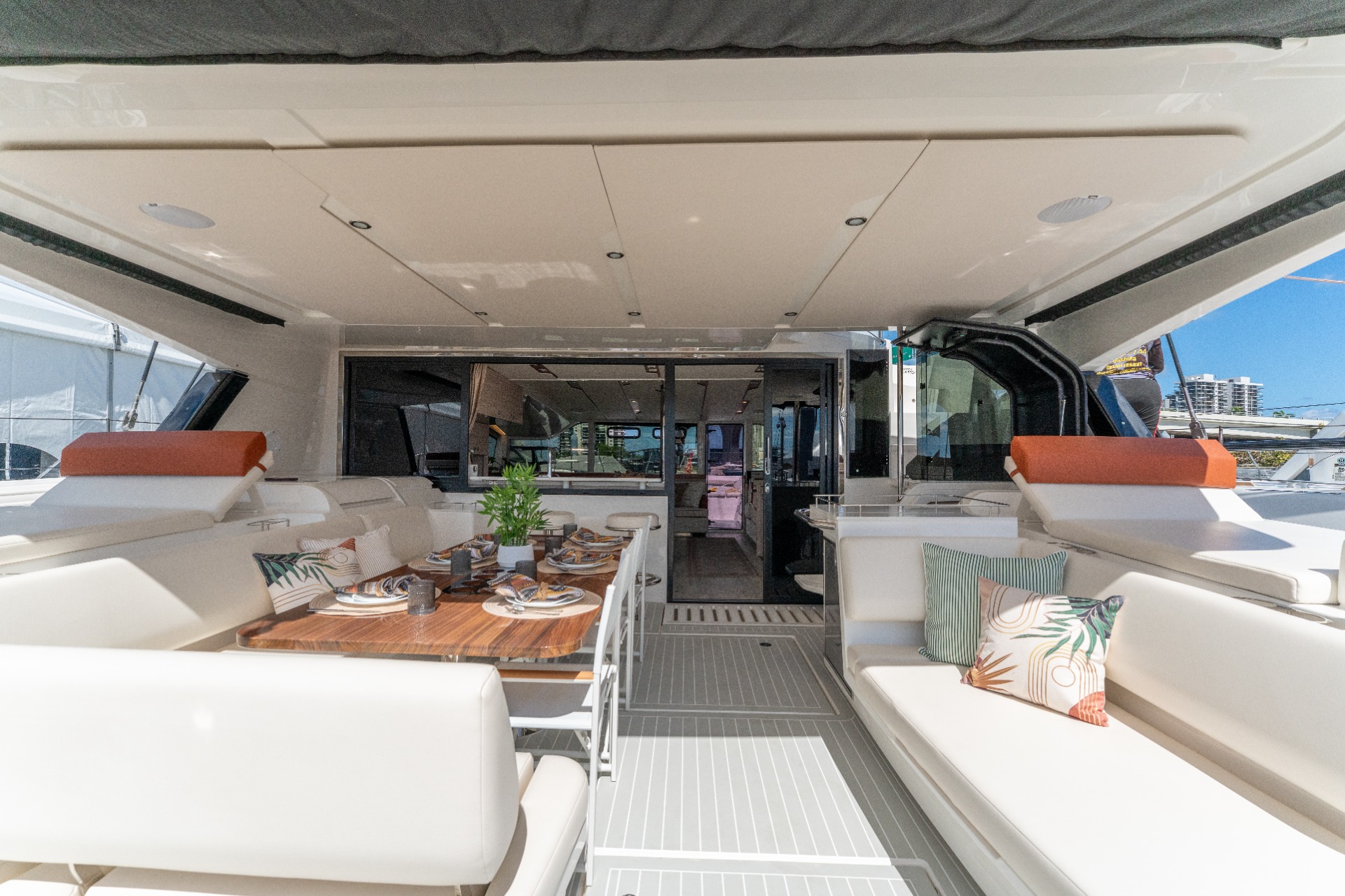 Aquila 50 Sail — pozzetto di poppa III