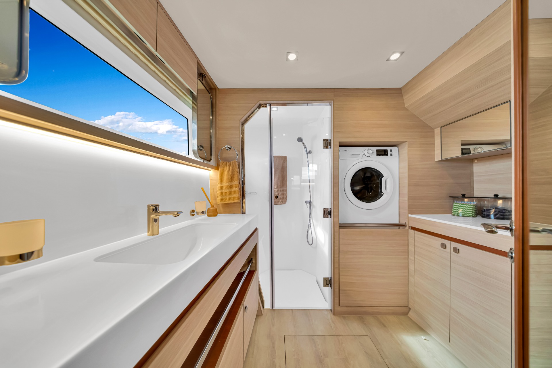 Aquila 50 Sail — bagno armatore I