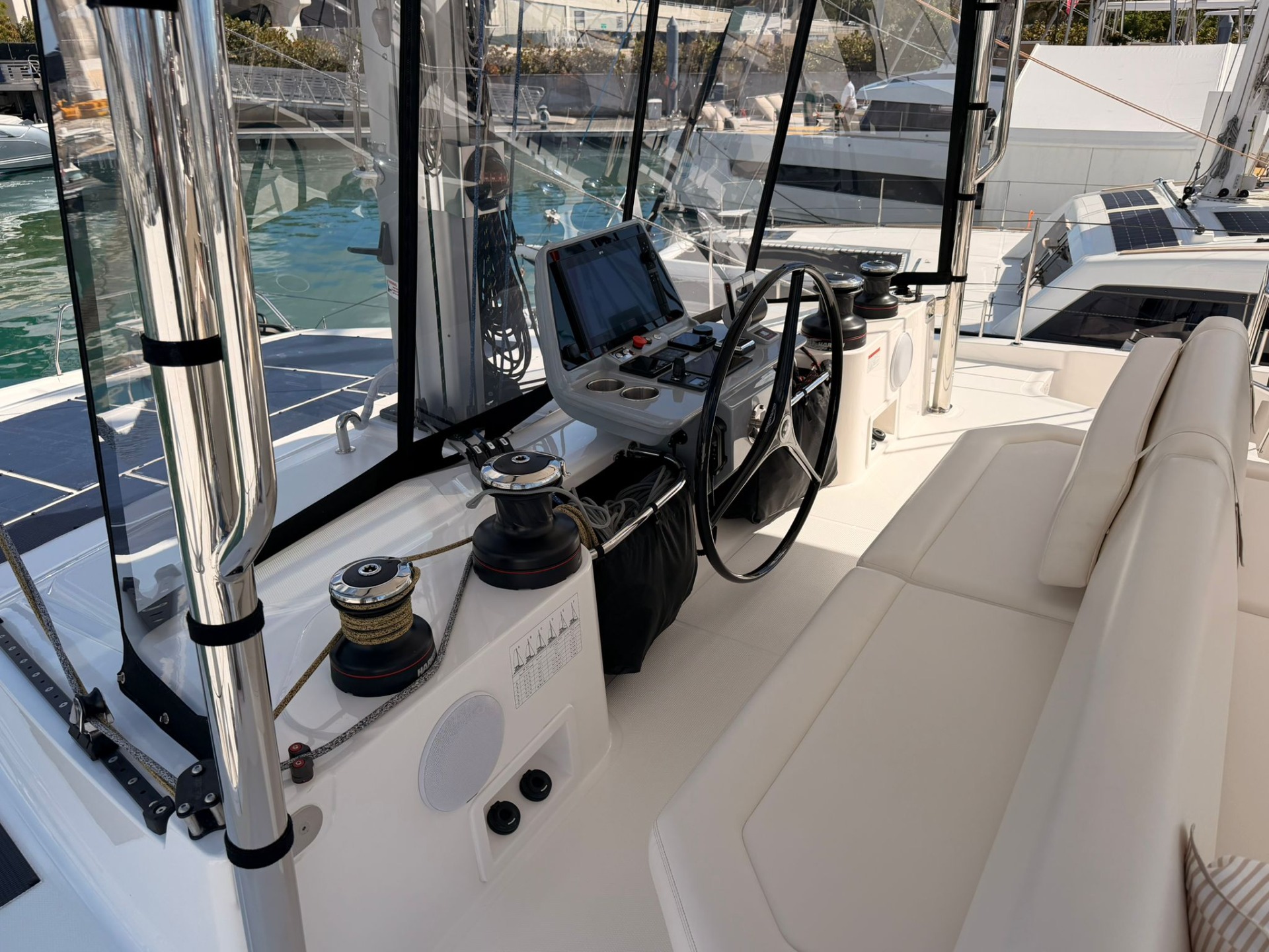 Aquila 50 Sail — dettaglio VIII